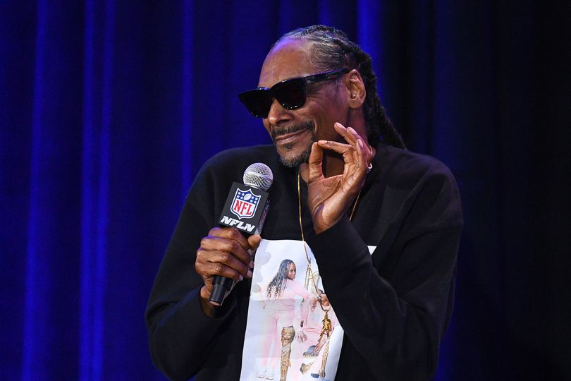 Neta de Snoop Dogg aparece em vídeo com camisola do Benfica