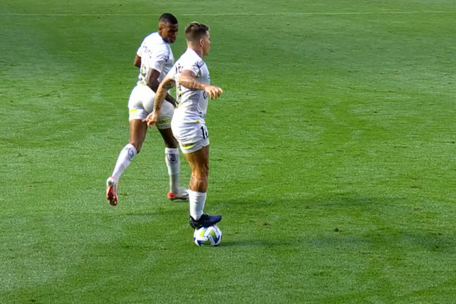 Soteldo provocou jogadores do Vasco da Gama e deu… confusão (vídeo)