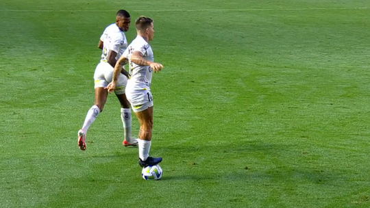 Soteldo provocou jogadores do Vasco da Gama e deu… confusão (vídeo)