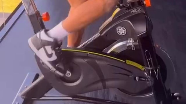 João Victor não deixa de treinar após conflito com Schmidt