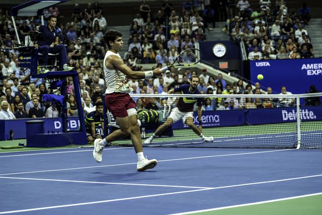 Carlos Alcaraz chega à 12.ª meia-final em 14 torneios este ano