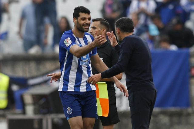 «Gosto muito de Sérgio Conceição e Taremi é um avançado excecional»