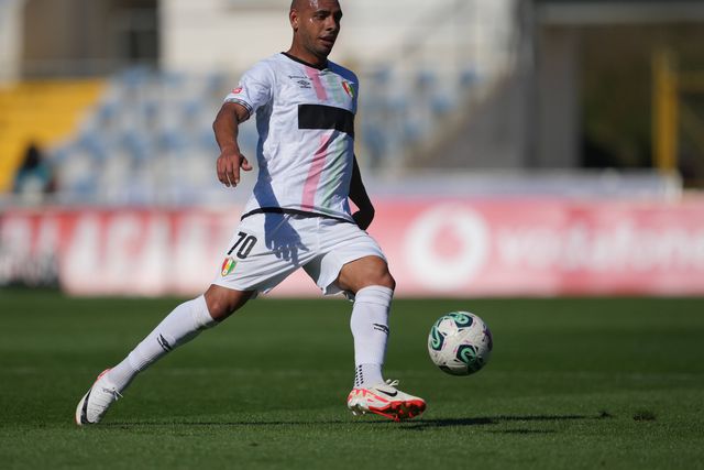 Estrela: Mansur regressa e recupera a muralha de Sérgio Vieira