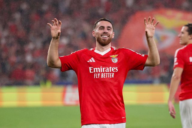 Novo meio-campo do Benfica: o que mudou com Bruno Lage?