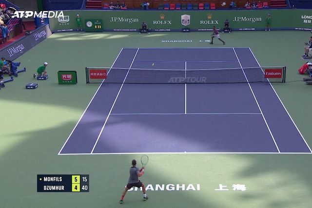 Monfils bate Dzumhur e avança em Xangai