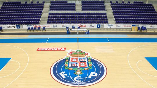 Futsal do FC Porto em estreia no Dragão Arena