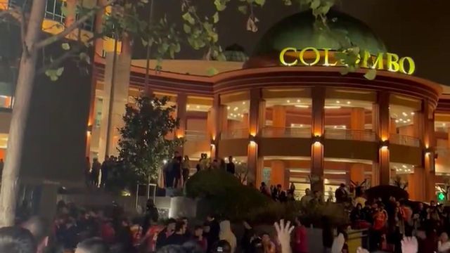 Adeptos do Benfica provocam os do Atlético Madrid... com João Félix