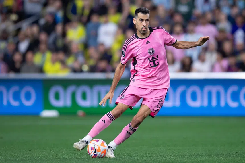 Busquets diz adeus! Camp Nou em choque