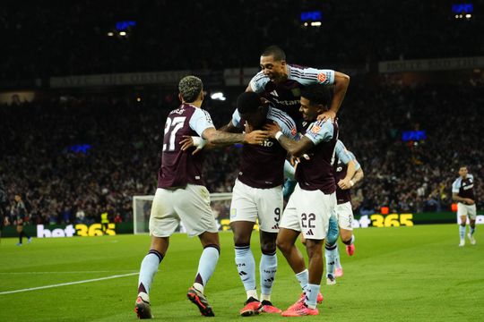 Liga dos Campeões: Bayern cai em casa do Aston Villa