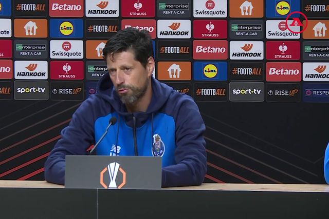 «Man Utd esteve a 2/3 minutos de bater a melhor equipa do mundo»