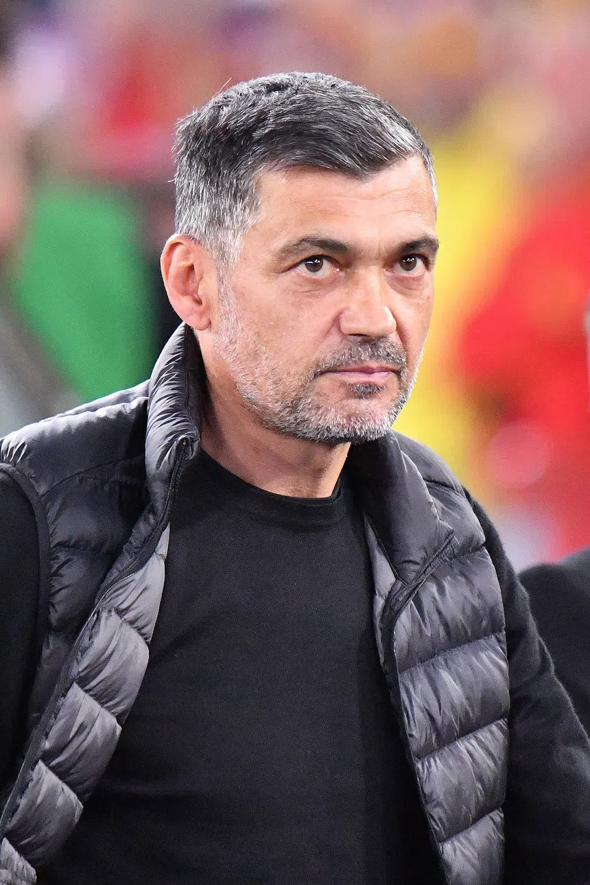 Milan atira-se a Allegri! Tare em êxtase