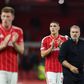 Nottingham Forest perde em casa e continua em crise profunda