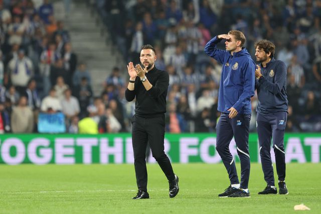 Farioli não pensa na vitória da Europa League: «Primeiro, temos de nos qualificar»