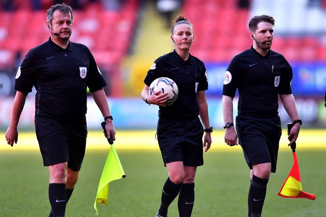 Inglaterra: árbitro assistente condenado a a 13 anos e meio de prisão por abusos sexuais a adolescentes