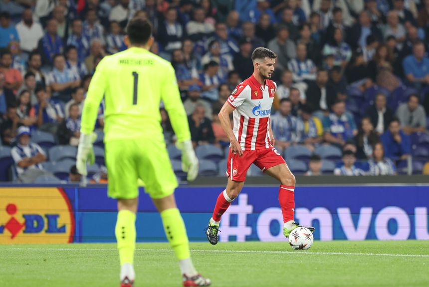 Tomás Handel e Matheus Magalhães no FC Porto-Estrela Vermelha no Dragão