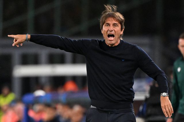 O gesto raro de Conte que prova as dificuldades vividas frente ao Sporting