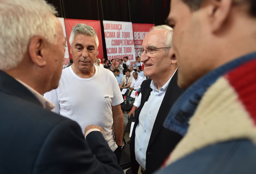 Vítor Paneira e Bagão Félix na apresentação da candidatura de Noronha Lopes, em junho — Foto: Miguel Nunes