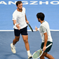 Francisco Cabral (de costas) e JJ Tracy chegaram a Pequim após vencer o torneio de Hangzhou (foto Open Hangzhou)
