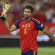 Rodri com o troféu de campeão do Mundo