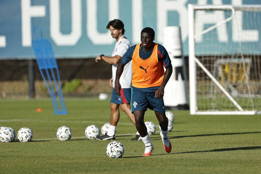 Daniel Banjaqui assumiu desejo de chegar à Seleção A. Foto: FPF