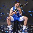 Miguel Maria deixa o basquetebol como campeão