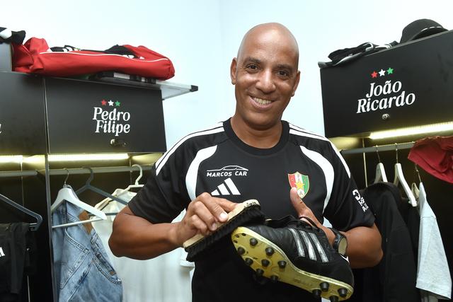 Pepa, 45 anos, treinador do estrela da Amadora, atual 8.º classificado da Liga. Foto Miguel Nunes