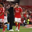 Marco Silva e Pavlidis, treinador e ponta de lança do Benfica (foto: Imago)