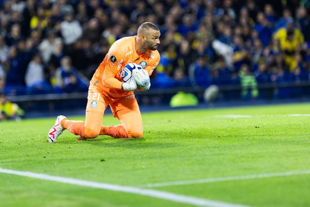 Weverton elogia Abel Ferreira: «Mérito do nosso treinador que fez mais uma vez a diferença no balneário»