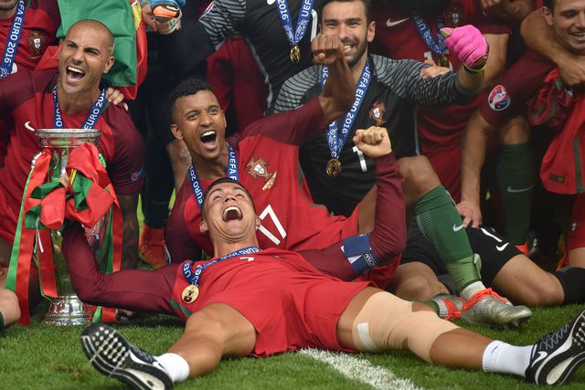 Nani: «O meu filho, o do Ronaldo e o do Quaresma no ataque da Seleção seria um espetáculo»