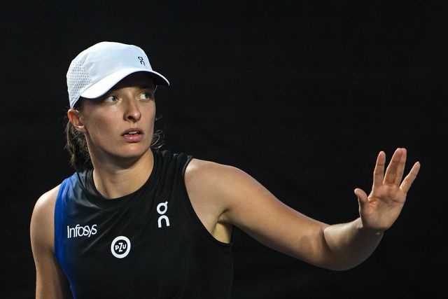 Swiatek continua invicta nas WTA Finals