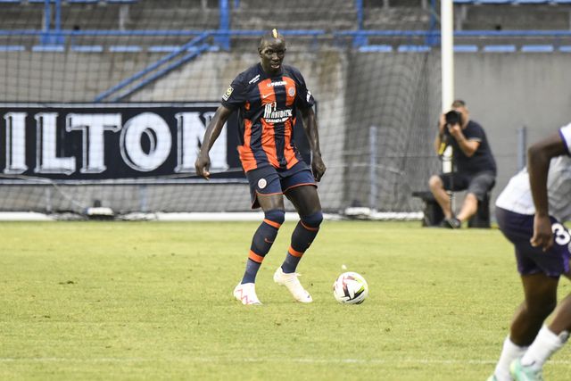 Após alegada agressão ao treinador, Sakho anuncia saída do Montpellier
