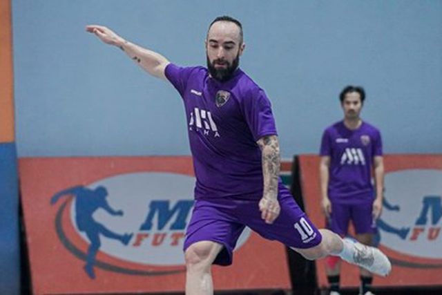 Ricardinho reage com humor ao sorteio da Ronda de Elite da 'Champions'