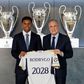 Rodrygo renova com o Real Madrid