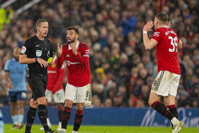 «Bruno Fernandes queixa-se ao árbitro a cada dez segundos, isso não ajuda a equipa»
