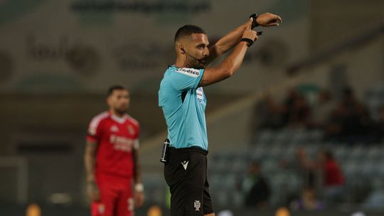 A análise de Duarte Gomes ao Farense-Benfica