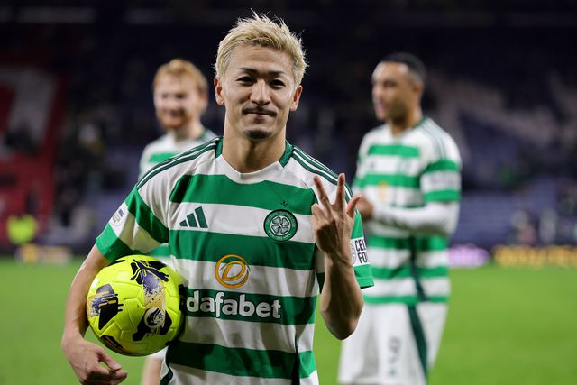 Celtic humilha Aberdeen com Paulo Bernardo e hat-trick de ex-Marítimo