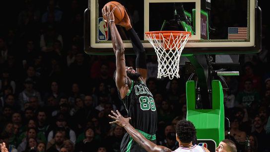 NBA: Neemias Queta ajudou Celtics a derrotar 76ers