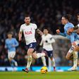 Manchester City e Tottenham querem voltar às vitórias e à luta pelo topo