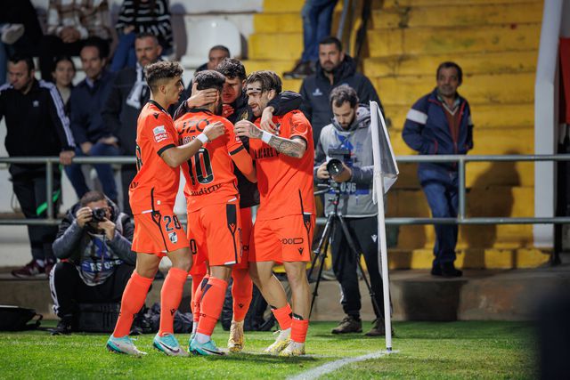 Minhotos não entram na festa: a crónica do Farense-V. Guimarães