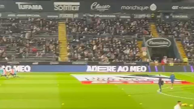 Aquecimento antes do Famalicão-FC Porto