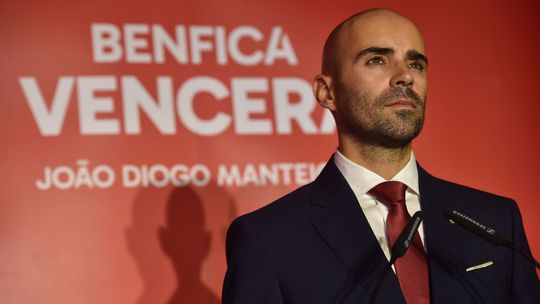 Candidato a presidente do Benfica faz apelo