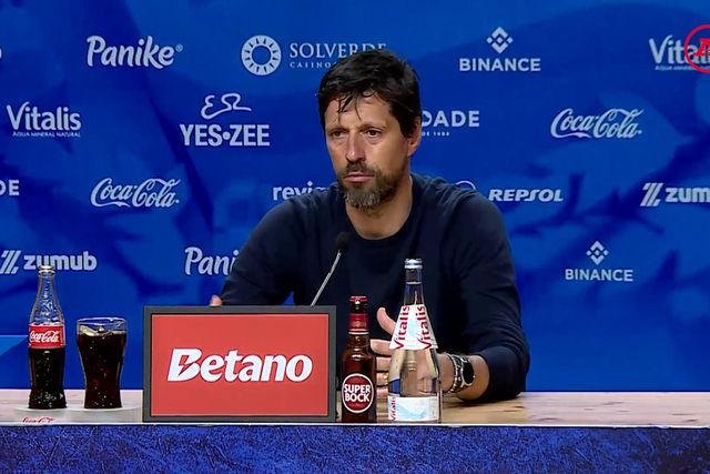 «O que lhes dizemos é que mesmo com ruído não se desviem do que estamos a construir aqui»