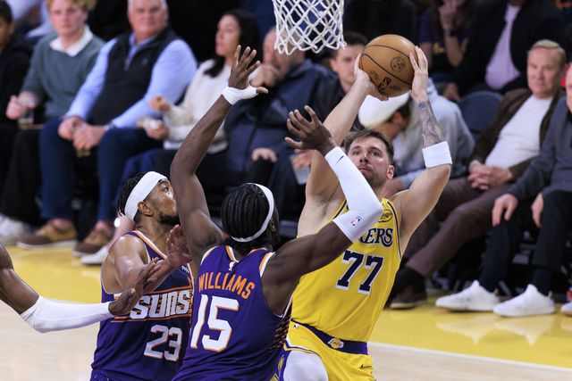 Phoenix Suns e LA Lakers