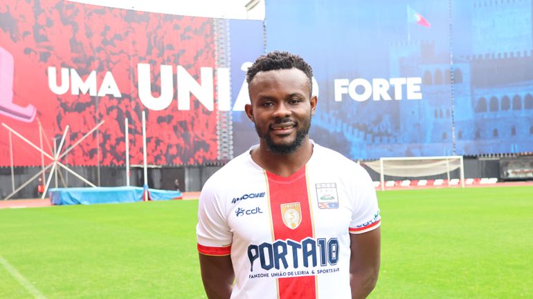 Oficial: Paulo Ayongo no UD Leiria