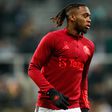 Man. United estende contrato de Wan-Bissaka até 2025