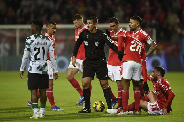 Fábio Veríssimo no Arouca-Benfica