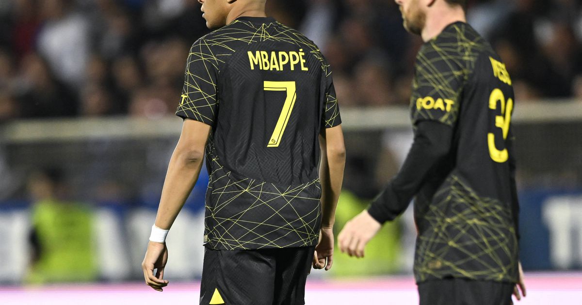 O dilema do PSG: «Se jogávamos para Messi, não podíamos jogar para Mbappé»