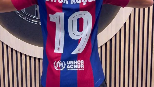 Barcelona revela número da camisola de Vítor Roque