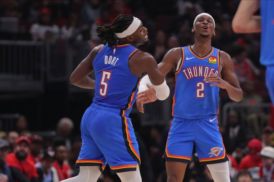 NBA: Thunder e Bucks nas meias finais da Taça