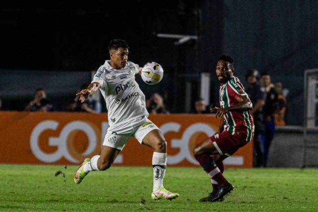 «Marcos Leonardo é um avançado muito bom, tem tudo para chegar ao topo»